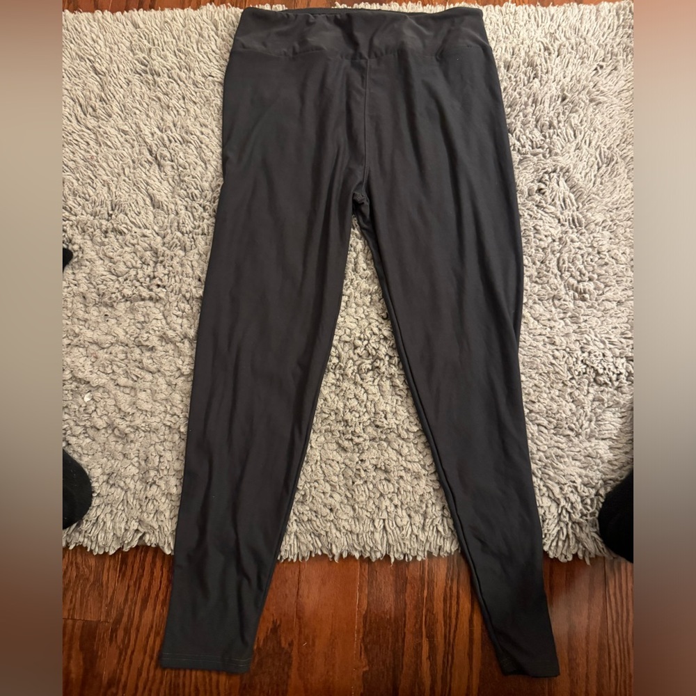 Grey leggings